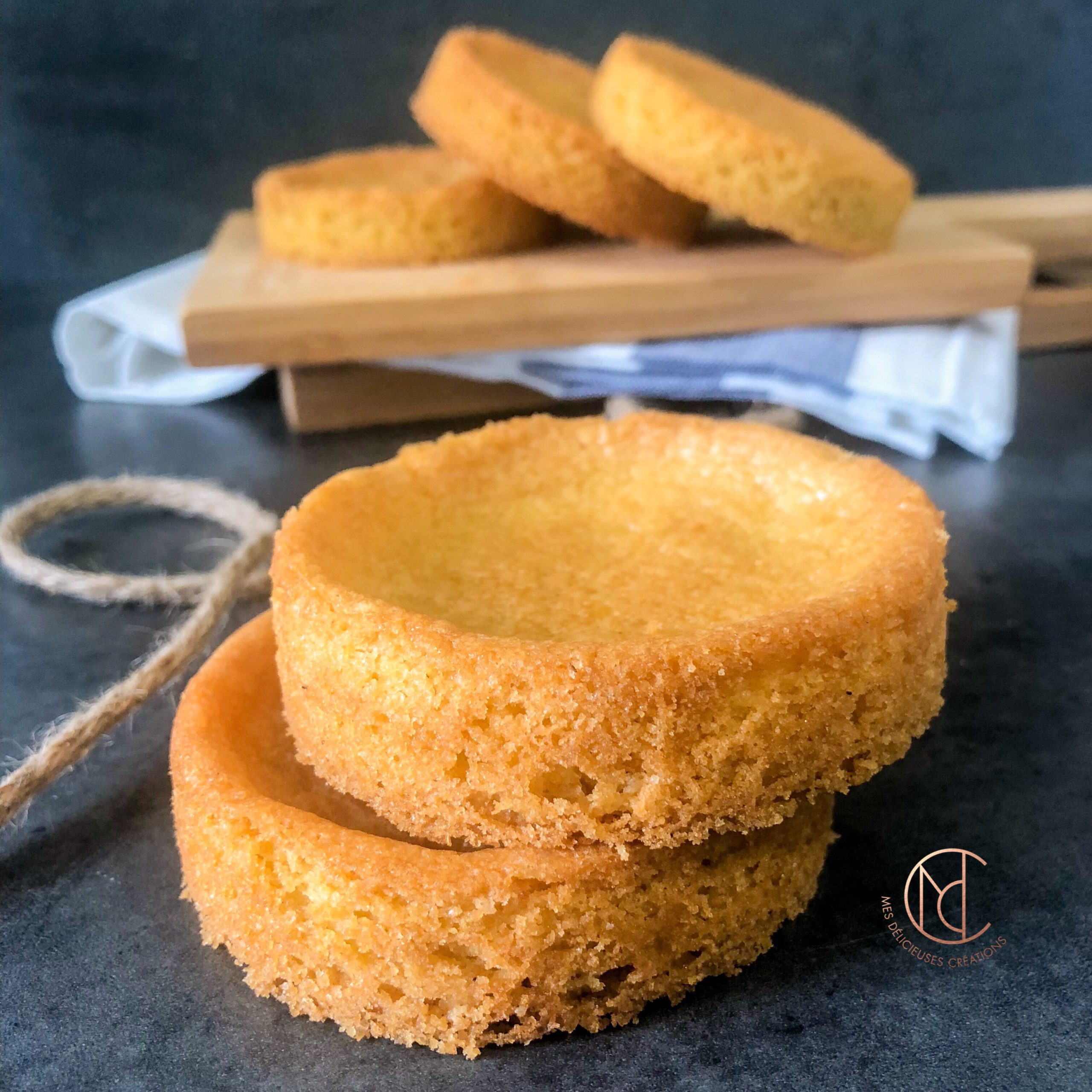 Fond de tarte aux biscuits écrasés : Recette de Fond de tarte aux biscuits  écrasés